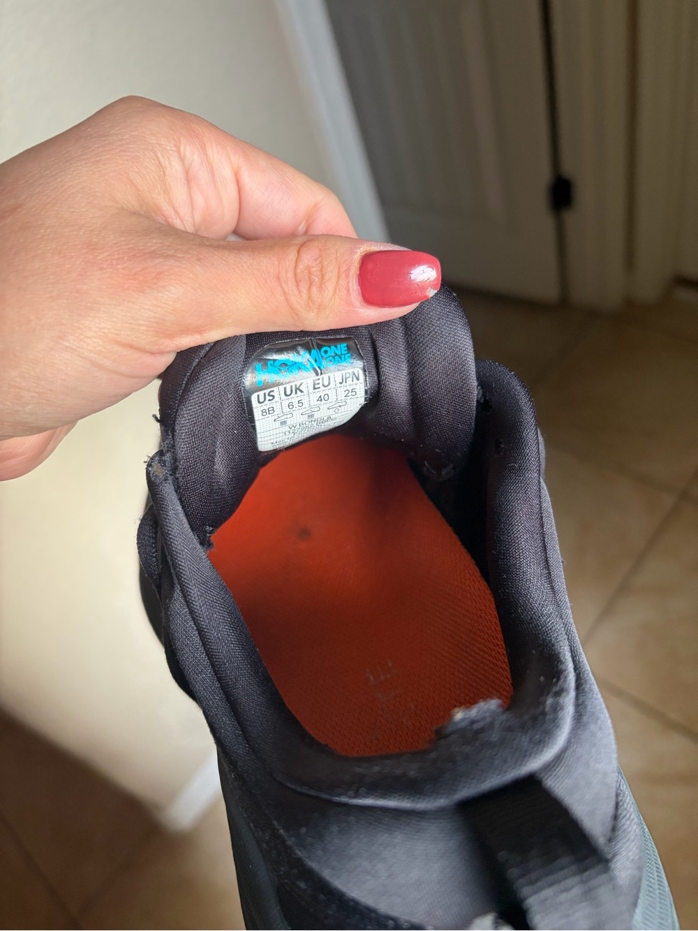 Hoka shoes - Picture 8 of 9